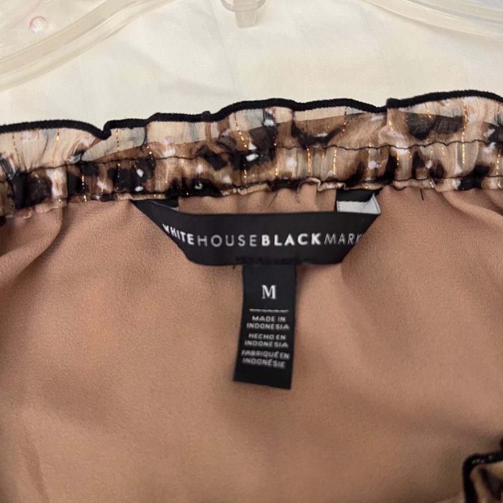 White House Black Market Leopard Off Shoulder Top Medium - Picture 6 of 7